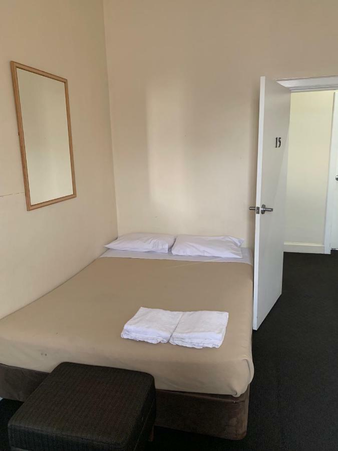 National Hotel Toowoomba Bagian luar foto