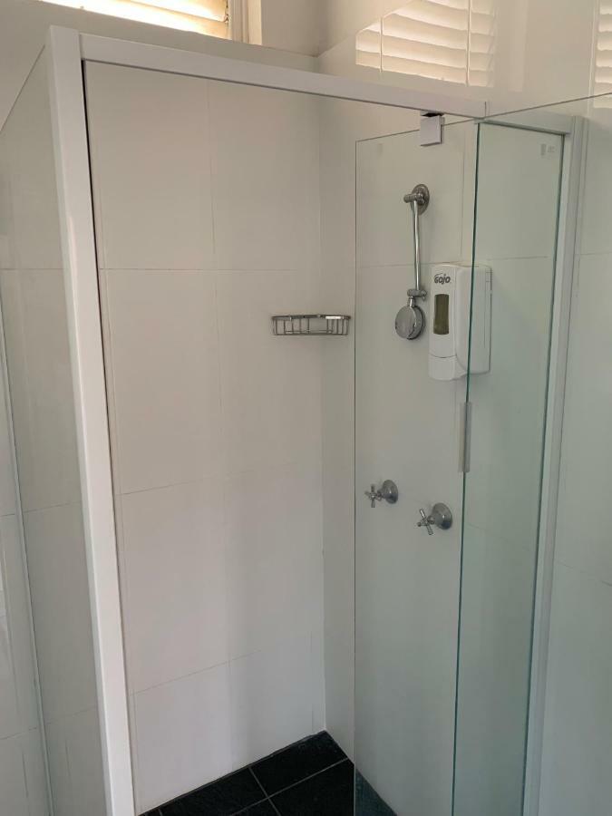 National Hotel Toowoomba Bagian luar foto