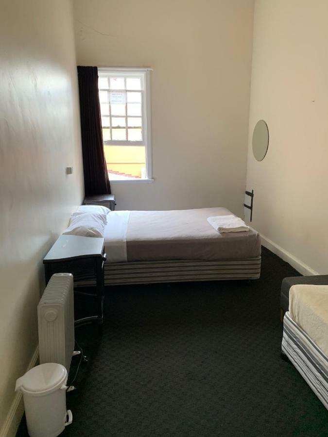 National Hotel Toowoomba Bagian luar foto